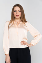 نتشي بلوزة سادة برباط على الصدر أكمام طويلة