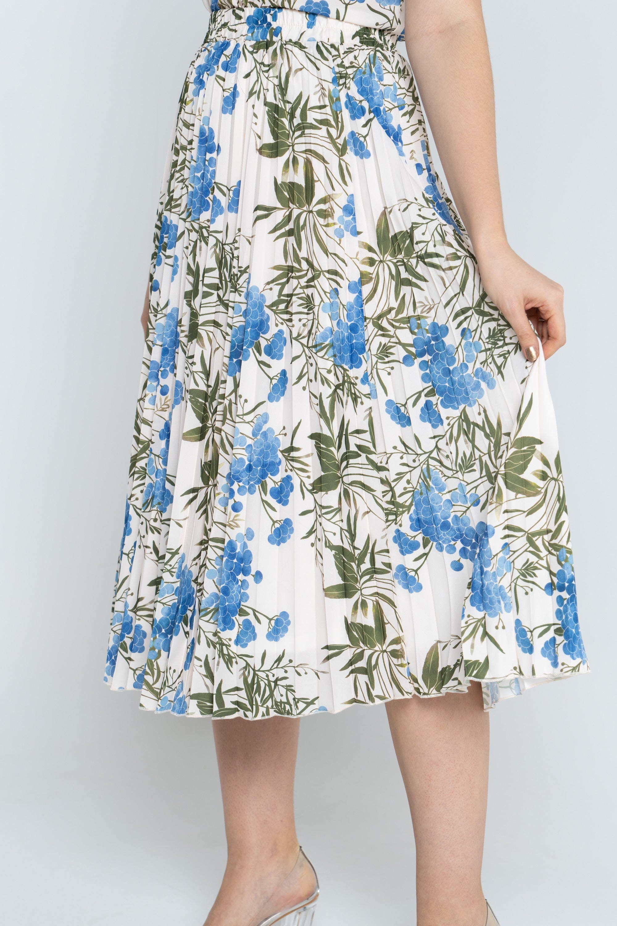 نتشي تنورة ميدي مشجرة