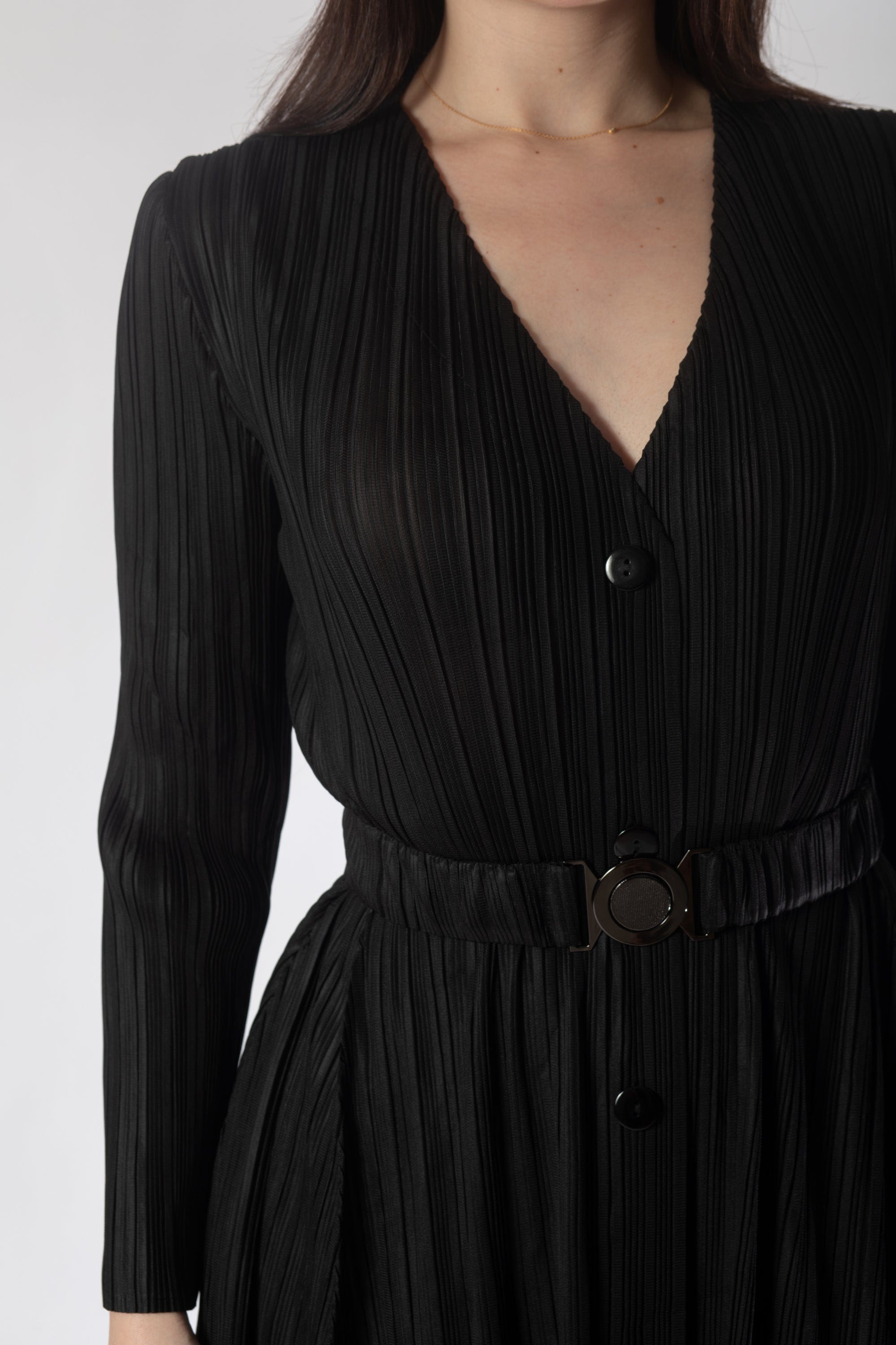 فستان ميدي بأزرار أمامية كم طويل نسائي