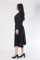 فستان ميدي بأزرار أمامية كم طويل نسائي