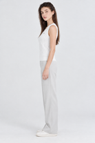 LIV0329AGI white side adult model photo
