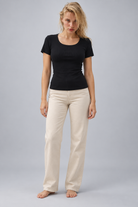 full front on Sasa - LIV0337AGI black