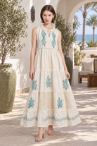 LV0778S262ZI off_white lifestyle - model Maria