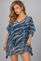 LV1161S262NY blue garment-detail model photo