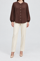 LV1165S262ZI brown garment front - model Daria S