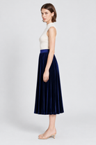 LV1258W264KG dark_blue view 3 of five