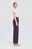 LV1335S263WN purple side - model Alice