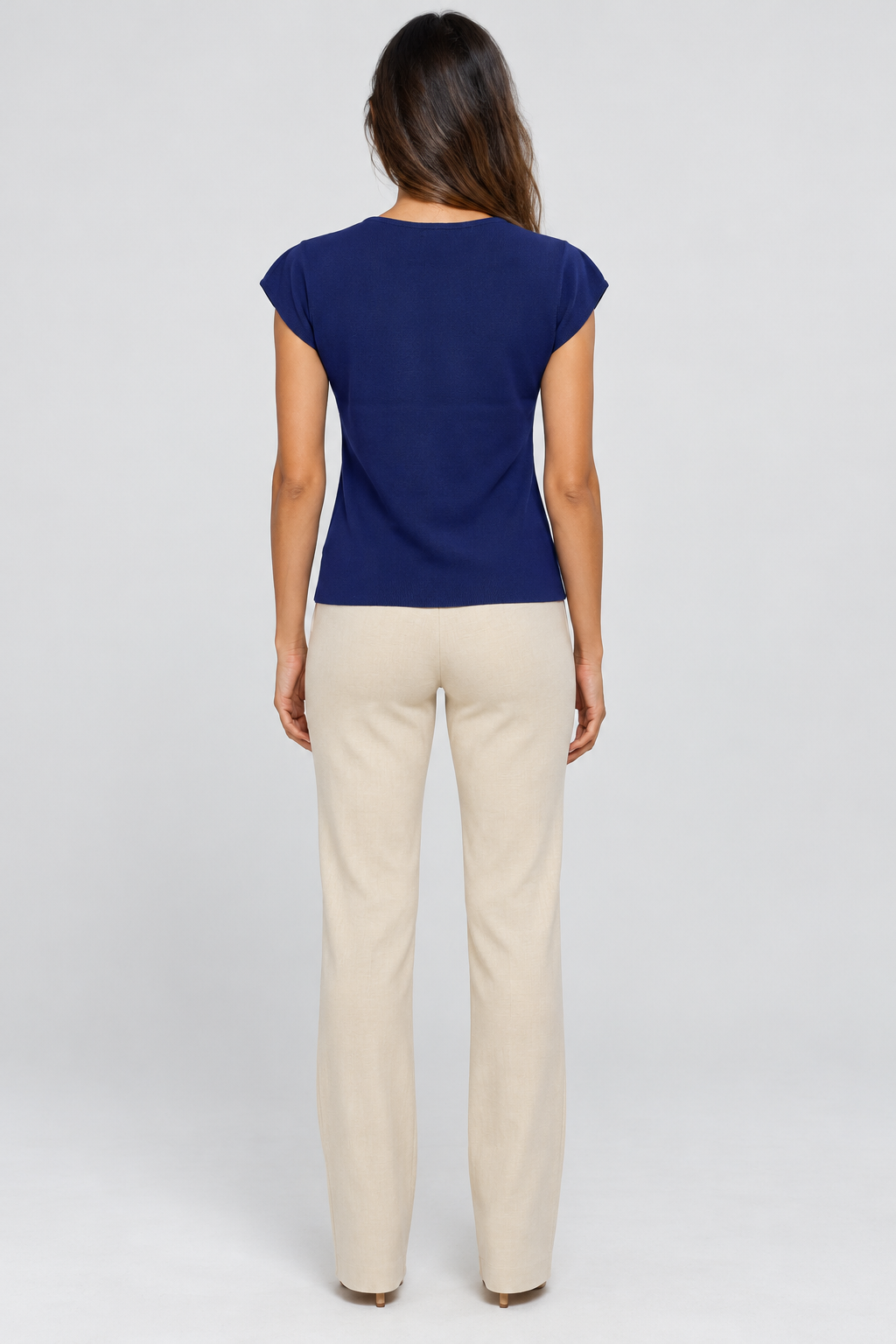 Mariana, blue top, back