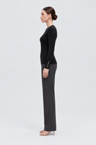 MA0762W264CDY black long sleeve top on Alice - side