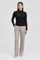 MA0763W264CDY black full front - model Daria S