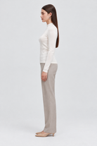 MA0763W264CDY off_white side - model Daria S