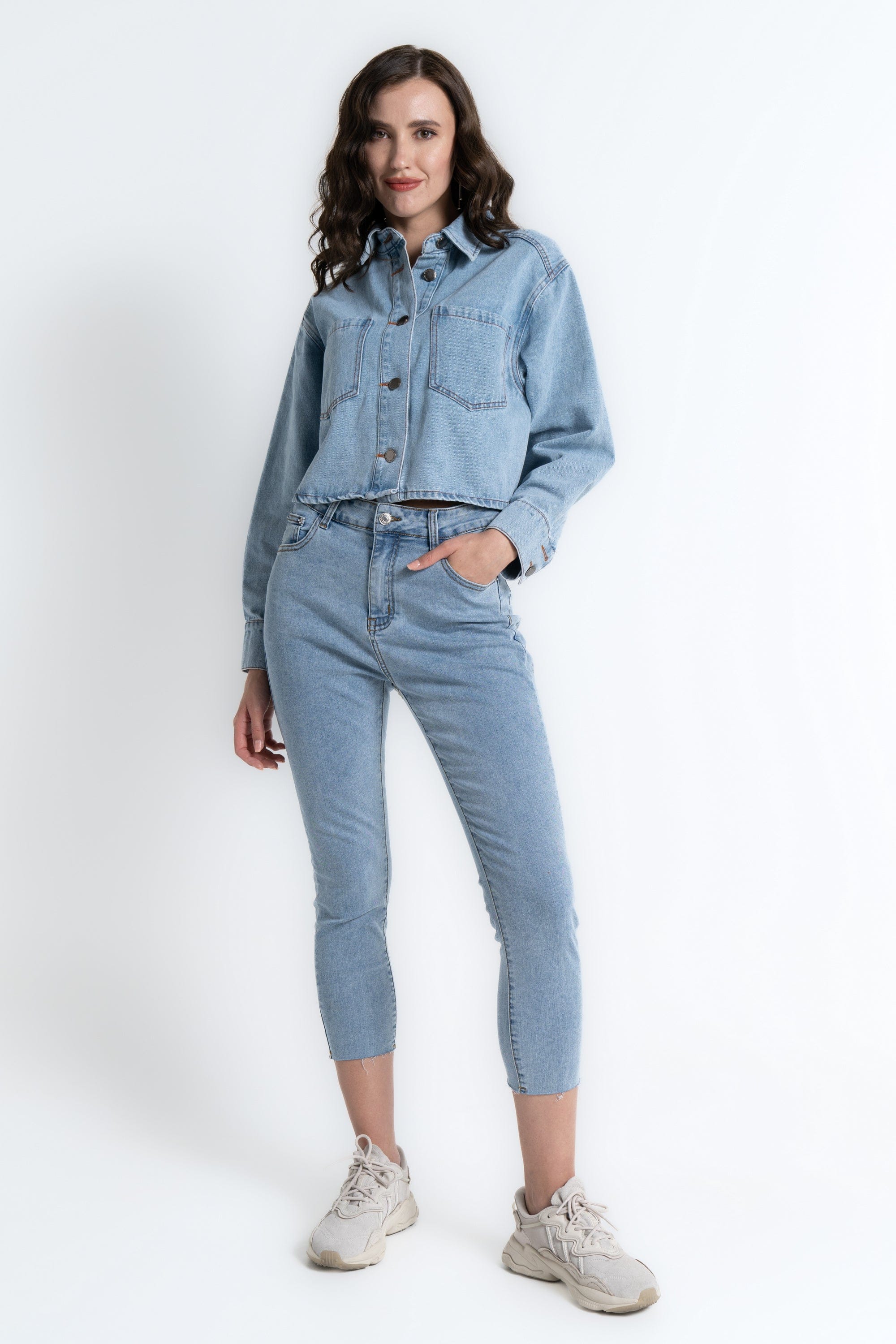 ميكا بنطلون جينز 3/4 نسائي سكيني أزرق فاتح