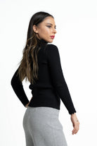 ميكا بلوفر برقبة سادة مخطط كم طويل نسائي