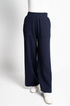 ميكا بنطلون واسع سادة بجيوب من الأمام