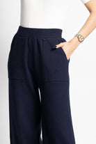 ميكا بنطلون واسع سادة بجيوب من الأمام