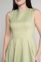 ميكا فستان ميدي بدون أكمام مطرز أخضر فاتح