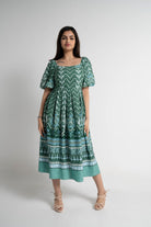 ميكا فستان ميدي مشجر بأكمام قصيرة منفوخة - أخضر