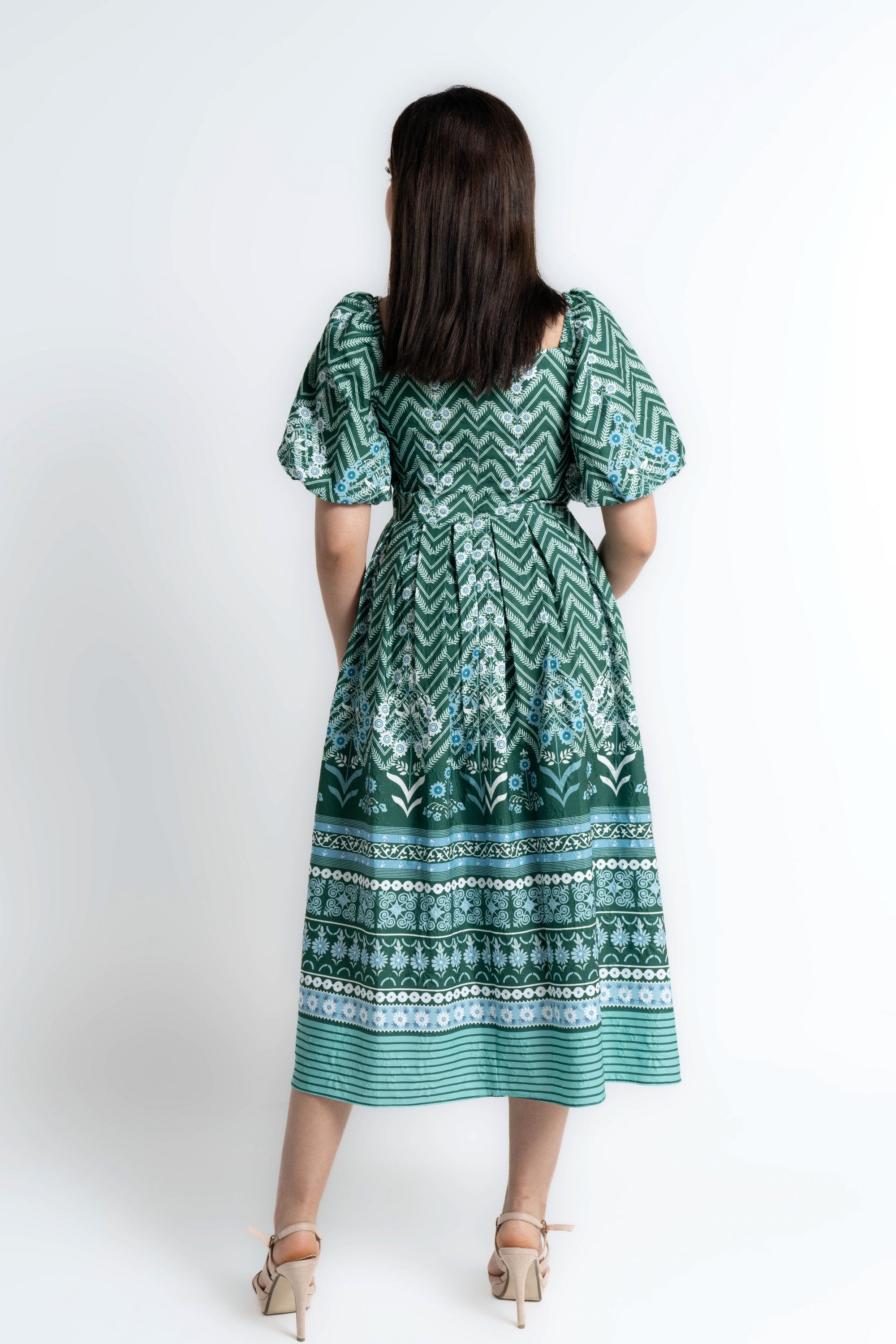 ميكا فستان ميدي مشجر بأكمام قصيرة منفوخة - أخضر