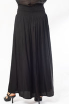 ميكا تنورة طويلة مطاطية من أعلى واسعة من أسفل نسائي