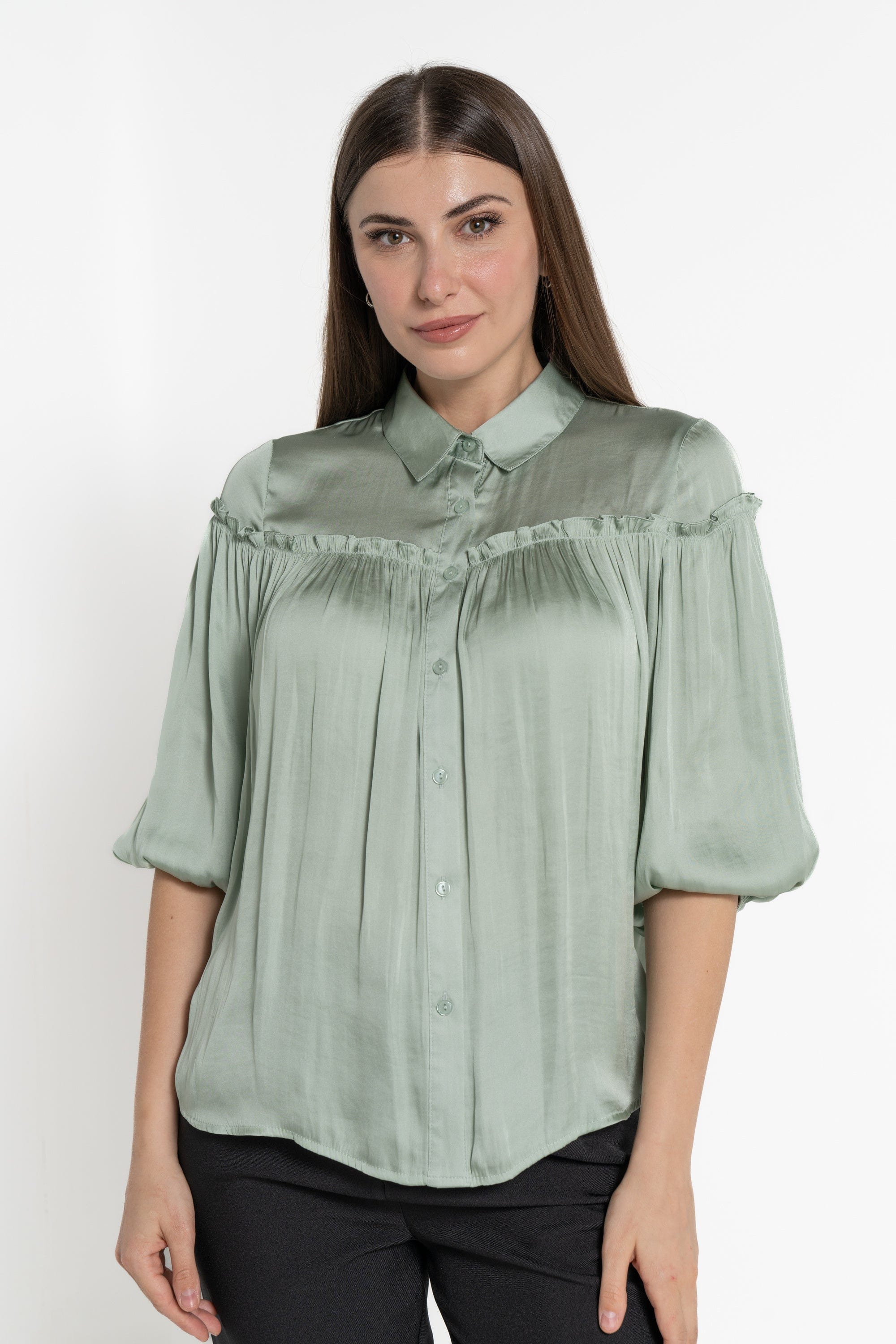 ميكا قميص بأكمام 3/4 سادة بأزرار أمامية أخضر فاتح