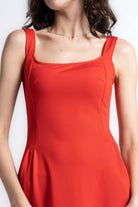 ميكا فستان ميدي بدون أكمام سادة بحمالات عريضة أحمر