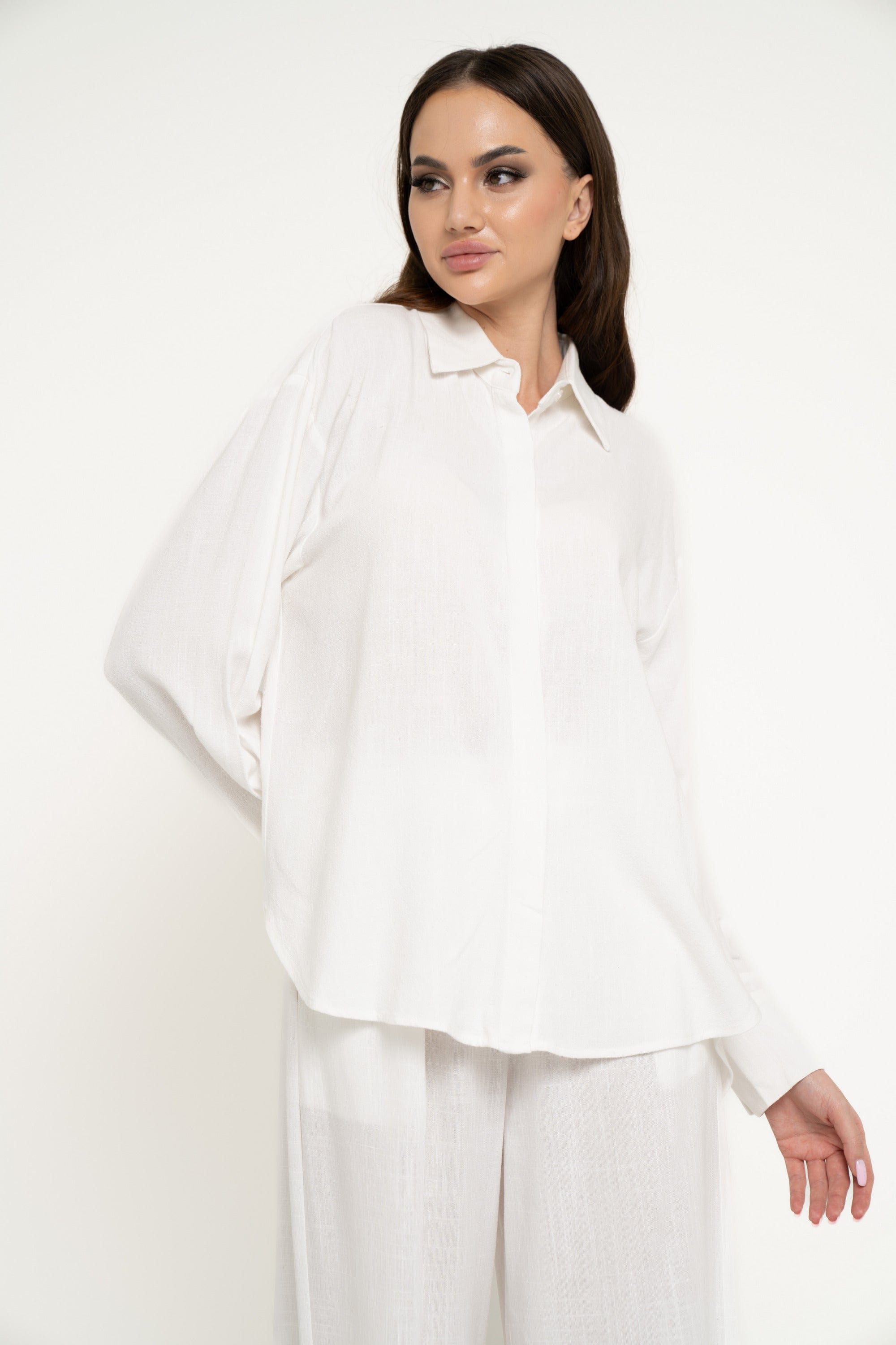 نتشي قميص بأزرار أمامية سادة كم طويل وياقة نسائي