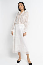 نتشي تنورة ميدي نسائية بتطريز مخرم