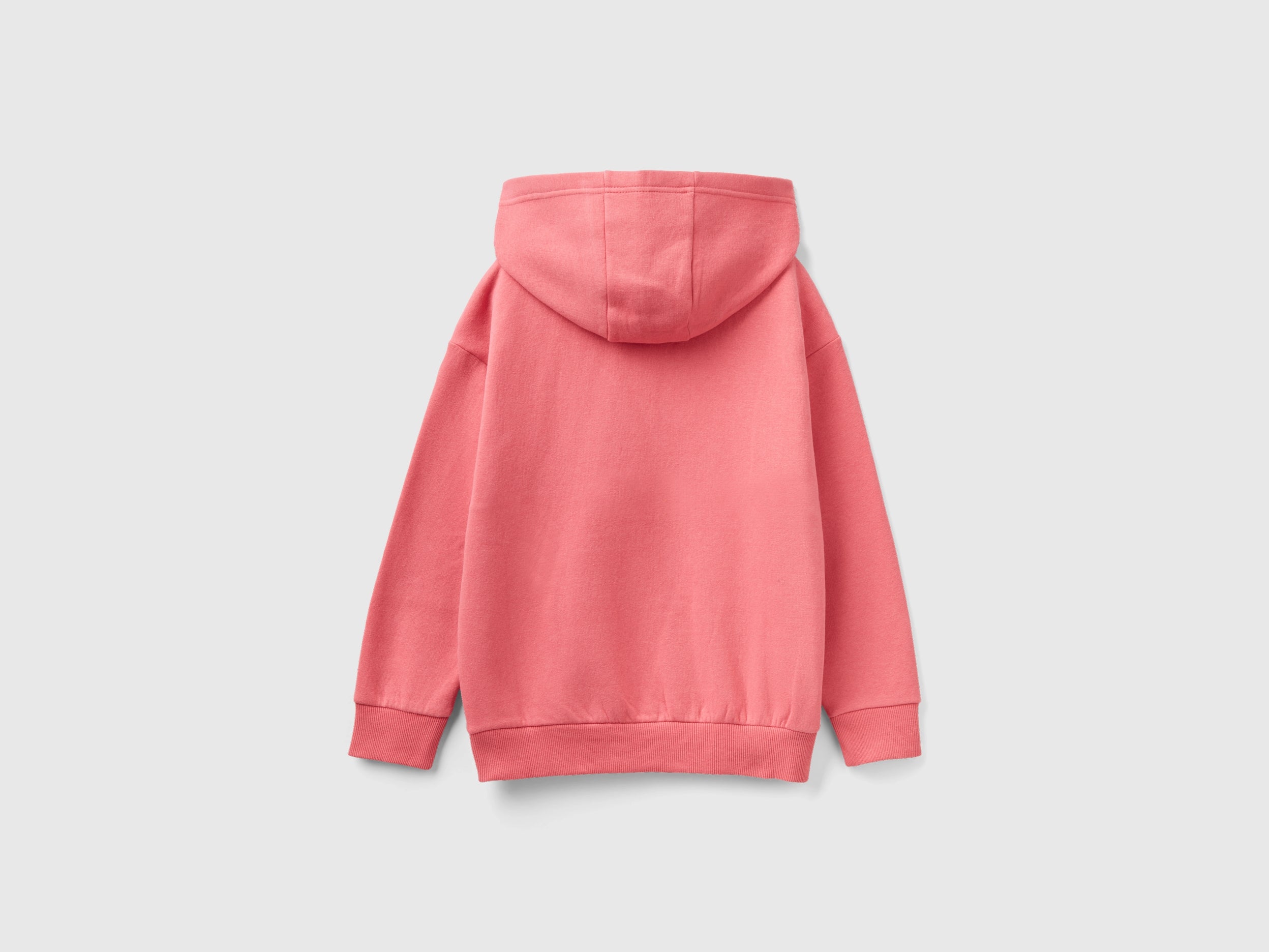 يونايتد كولورز اوف بينيتون سويت شيرت اطفالي مطرز بالشعار