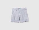 يونايتد كولورز اوف بينيتون شورت برمودا مع شعار مطرز على جيب أمامي وفتحة حزام أطفالي