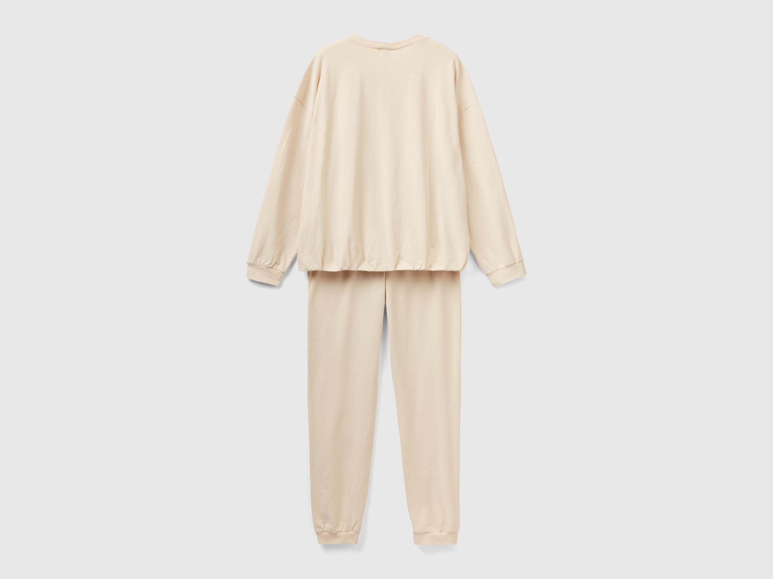 يونايتد كولورز اوف بينيتون طقم بيجاما مطبوع بشعار