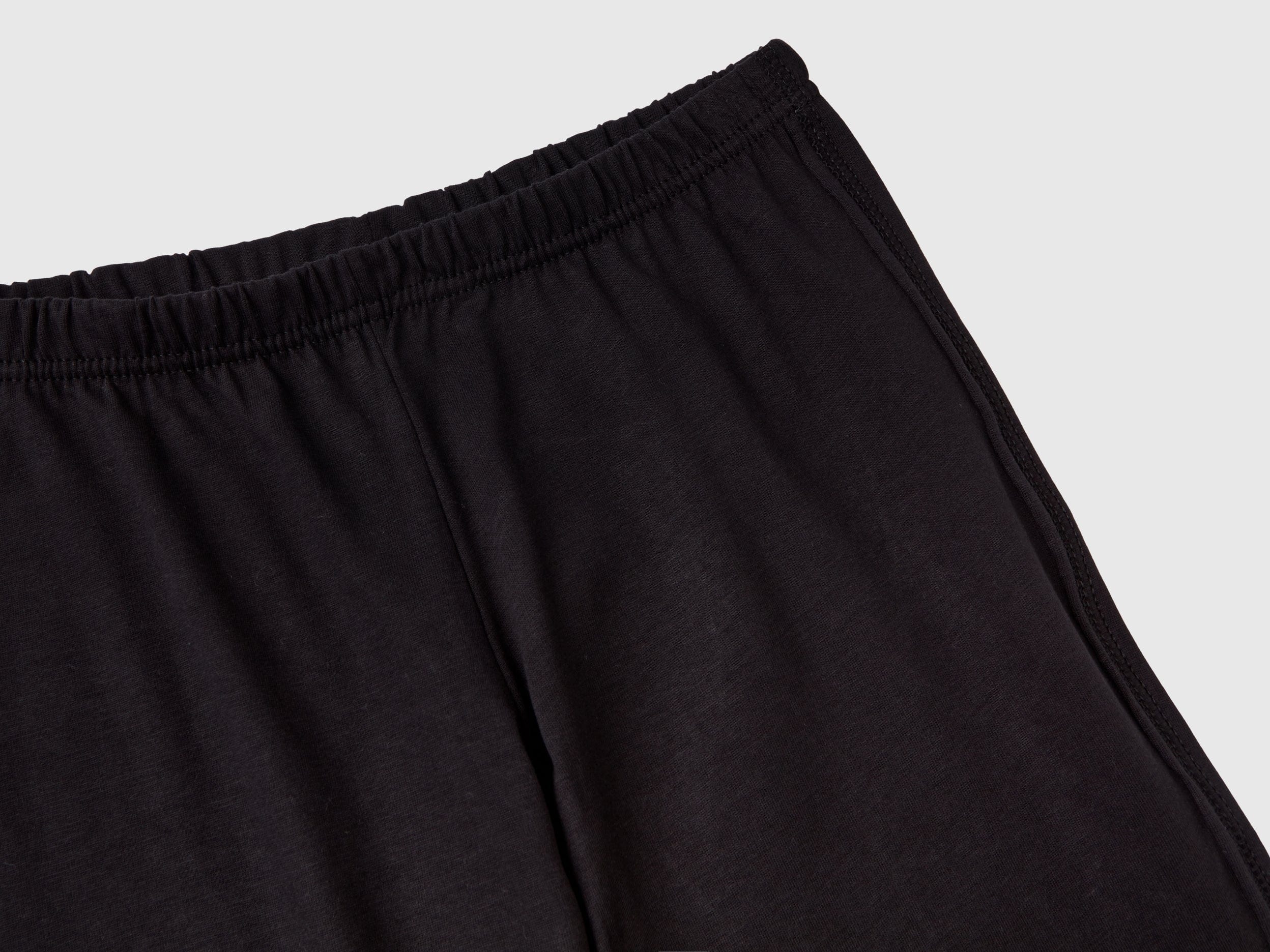 يونايتد كولورز اوف بينيتون بيجاما اطفالي بطبعة ميكي ماوس طويلة