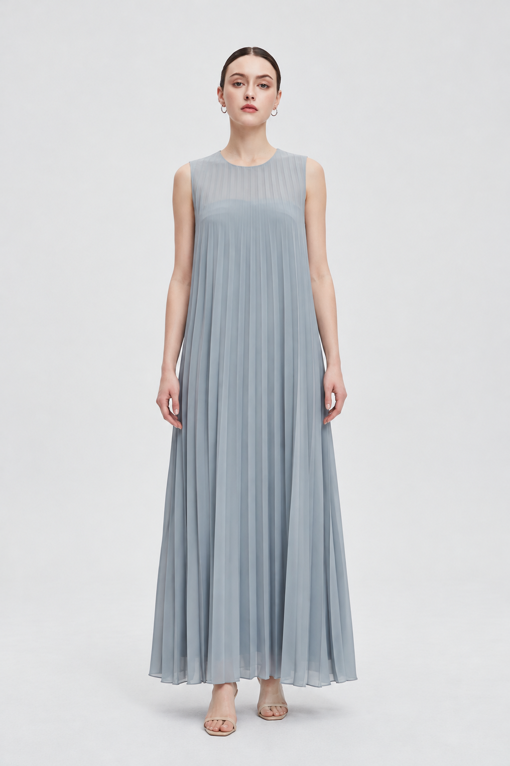 WZ77222Q108 light grey pleated maxi dress on Alice - full front