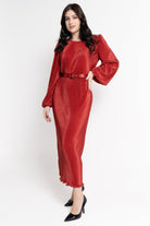 نتشي فستان ميدي بأكمام طويلة بليسيه نسائي أحمر