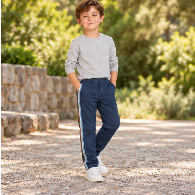 Gingersnaps bpa0421 lifestyle boy model image
