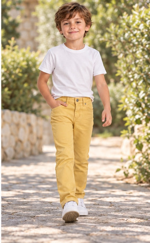 Gingersnaps bpa0435 lifestyle boy model image