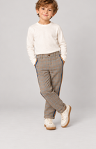 Gingersnaps bpa0541 lifestyle model image
