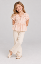 Gingersnaps gbl1631 lifestyle model image