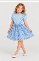 Gingersnaps gdr2128 lifestyle model image
