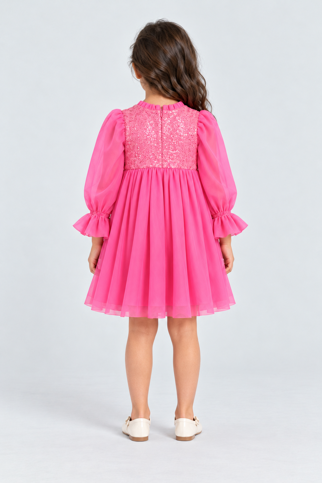 فستان بناتي لامع من أعلى كم طويل — back model view