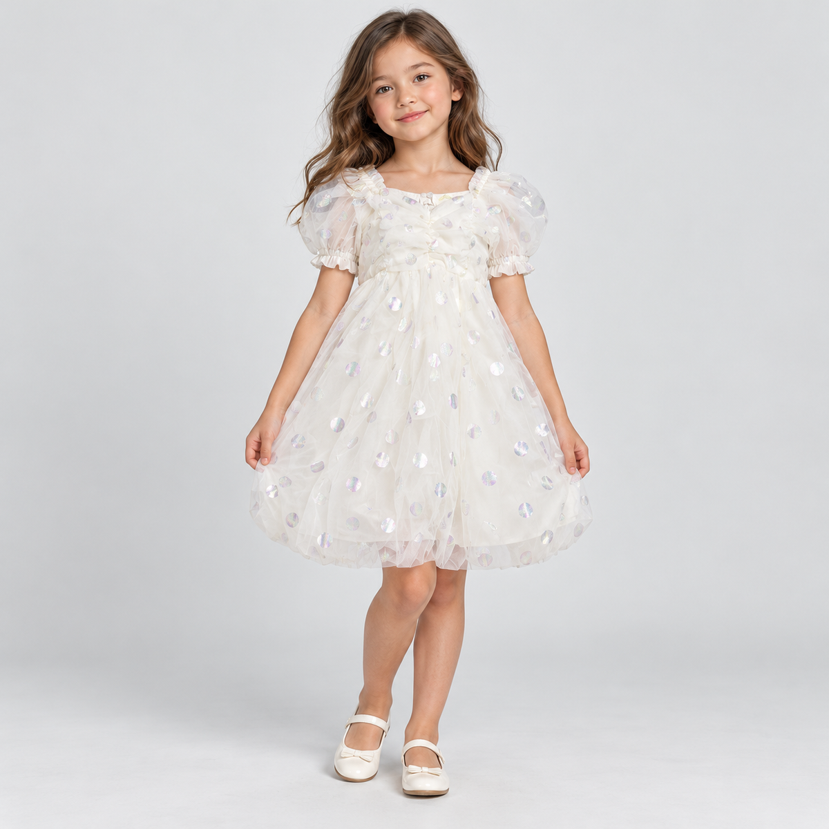 GDR2140 off-white fictional child model full front
