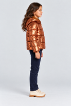 Girls’ metallic copper hooded puffer jacket, side view on Lina