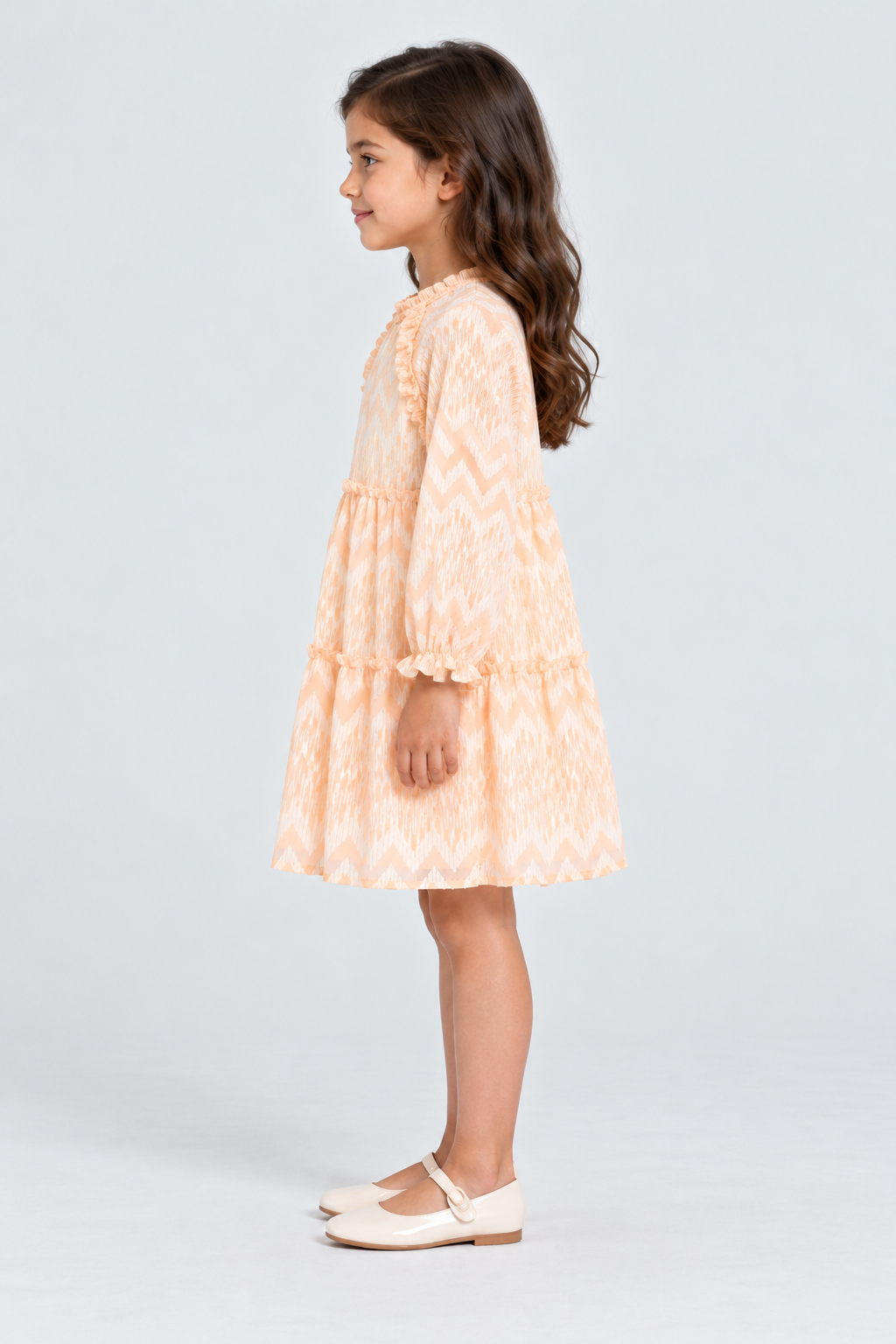 فستان شيفون واسع منقوش كم طويل بناتي, peach, side model view