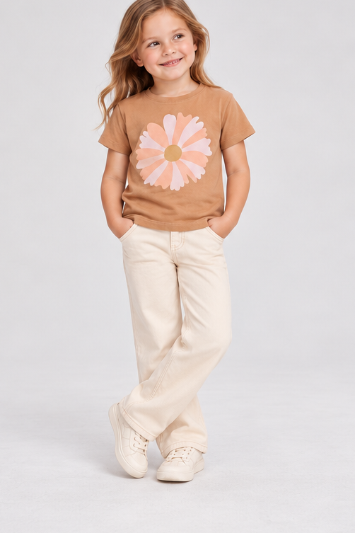 Gingersnaps gts1040 lifestyle model image