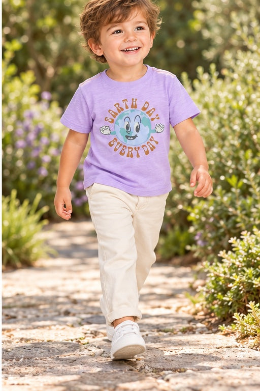 Gingersnaps ibts0878 lifestyle boy model image