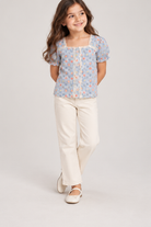 Gingersnaps igbl0480 lifestyle model image