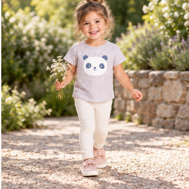 Gingersnaps igts0480 lifestyle girl toddler model image