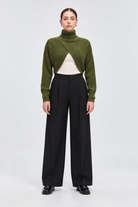 MA0178W254CDY green knit top on Uliana — full front