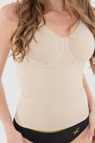 كارينا بلوزة سادة مشد الجسم بلا أكمام