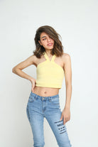 كيتشن بلوزة قطن قصيرة بحامل رقبة