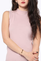 كيتشن بلوزة مضلعة برقبة كت نسائي